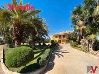 Chalet en Purias. Chalet