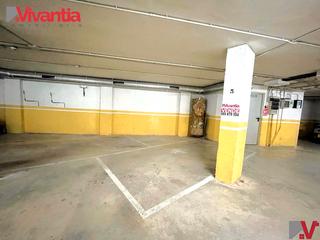 Parking coche en San José. Plaza de garaje
