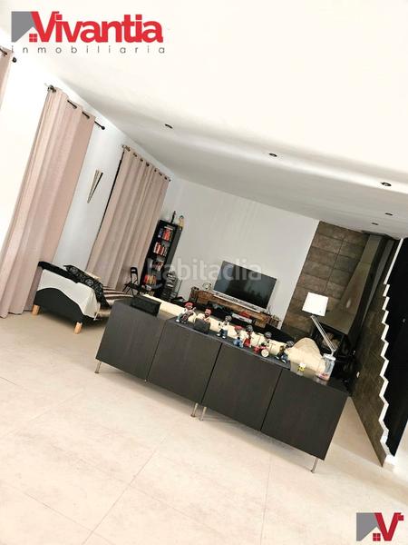 Foto 5454fd71-9333-4281-985e-6ab6aee89317. Xalet amb xemeneia calefacció aparcament piscina a Lorca