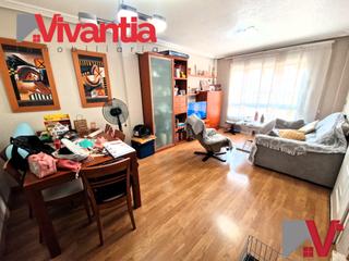 Zweistöckige Wohnung in Los Ángeles - Apolonia