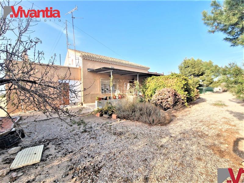 Foto d26a8a8f-6a3d-4cb5-8b9a-310ac02ad044. Casale con camino parcheggio in Purias Lorca