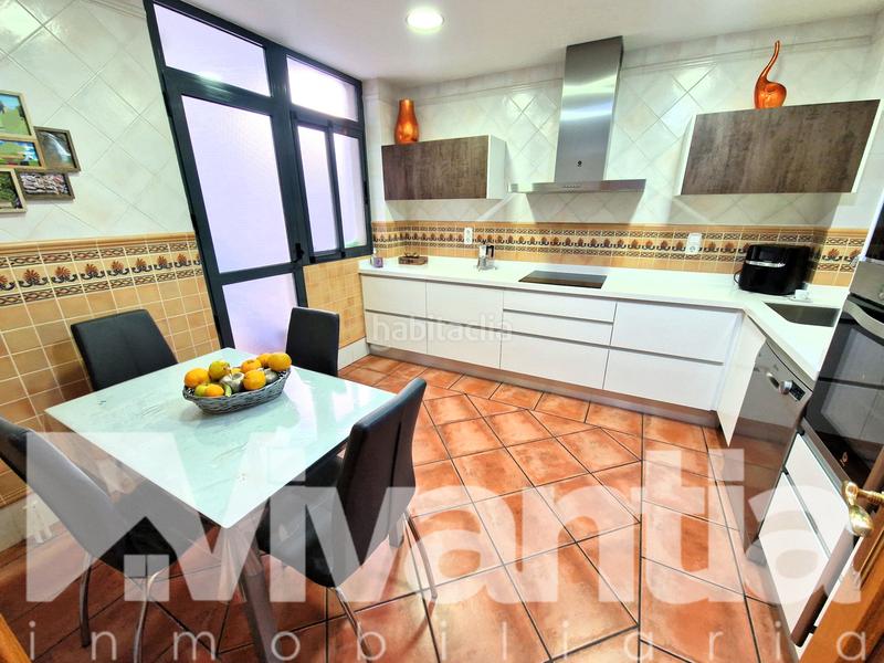 Foto a824f6a2-87a7-453b-922e-006cf845d360. Flat with heating parking in Sutullena Lorca