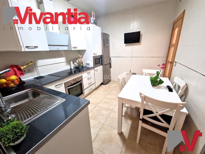 Foto a8b59572-0d44-4399-90bb-d23270e70a85. Appartement mit parking in San José Lorca