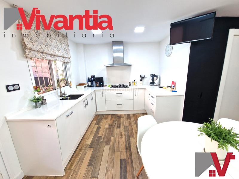 Foto 0b211a3e-38f5-48e5-87ad-d9677c1a07f9. Duplex con riscaldamento parcheggio piscina in San José Lorca