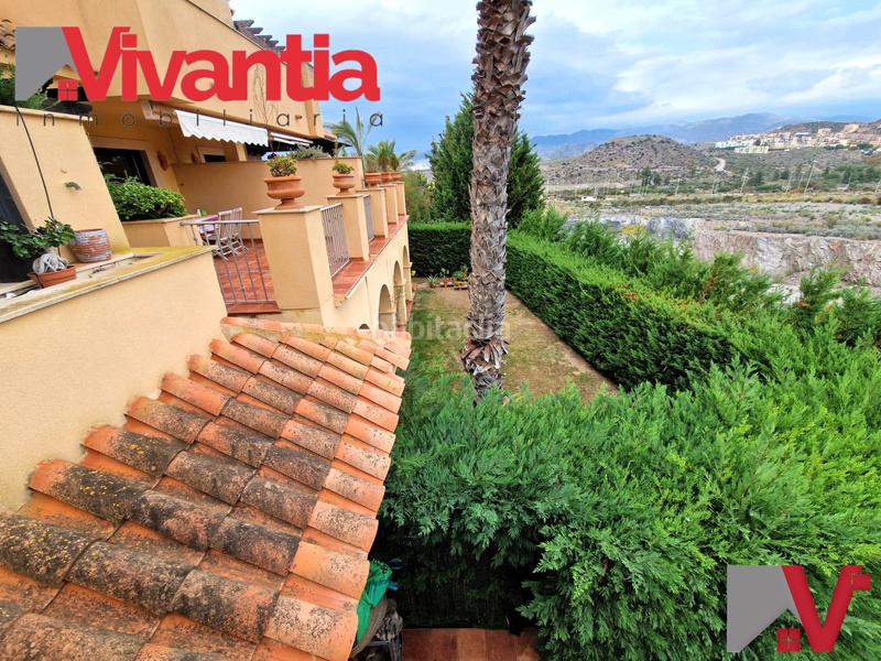 Foto bb6c33d5-e946-4d50-95d8-53fa530a6ad6. Pis amb xemeneia calefacció aparcament piscina a Águilas