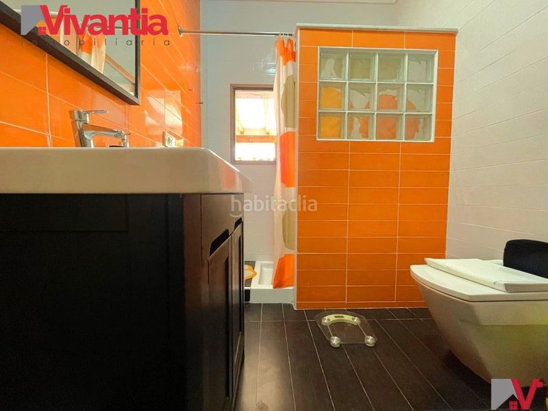 Foto 0d77c4d0-8529-42a1-9734-67cd36e4a839. Casa adossada amb xemeneia aparcament a Puerto Lumbreras