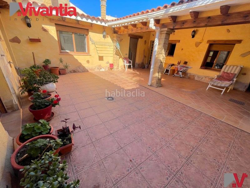 Foto 88ed2ada-3bc4-46d5-bd05-18426c8eab59. Casa adossada amb xemeneia aparcament a Puerto Lumbreras