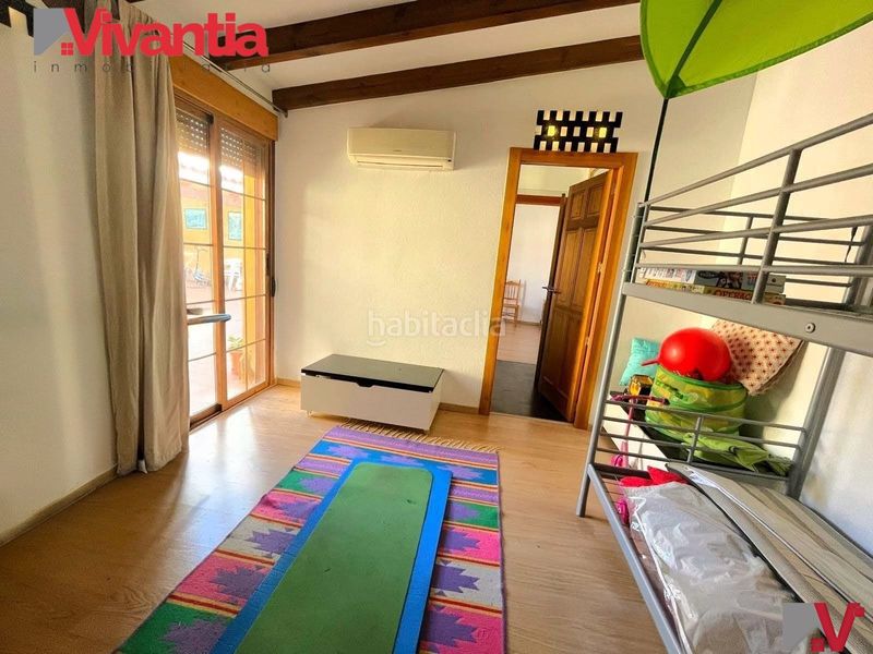 Foto 9c372e78-f9ea-4594-bddd-8b998c0c6c6c. Casa adossada amb xemeneia aparcament a Puerto Lumbreras