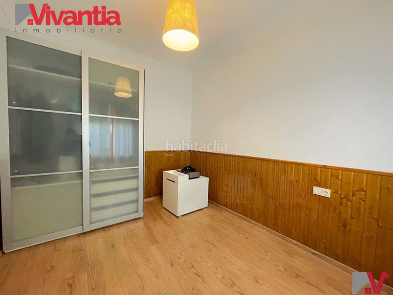 Foto ad6bf6f8-c095-4ef6-9e77-308903ee321d. Casa adossada amb xemeneia aparcament a Puerto Lumbreras