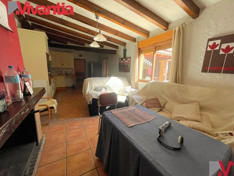 Foto c9aad4e2-c8fa-419c-8541-99b8713af27a. Casa adossada amb xemeneia aparcament a Puerto Lumbreras