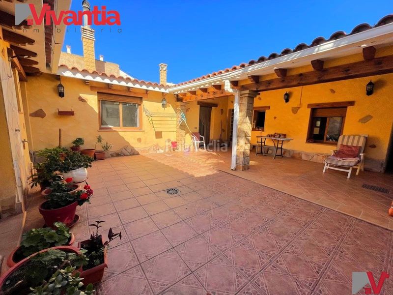 Foto f120295e-b4df-4be0-b049-f4ad2975ff5e. Casa adossada amb xemeneia aparcament a Puerto Lumbreras