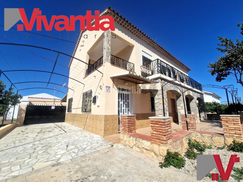 Foto 3735faa1-ae0c-46ff-ae64-04a137b7cd5b. House with fireplace parking in Campillo Lorca