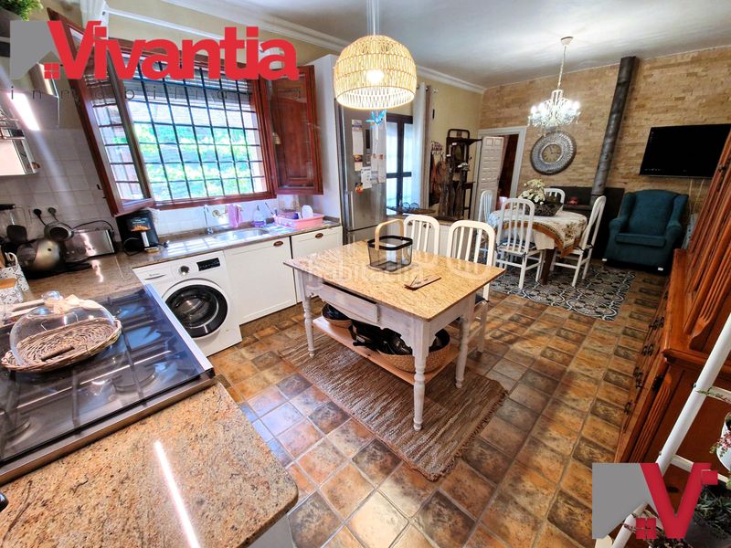 Foto c91dcdba-7507-4742-91e0-2786268b7a3e. Chalet avec chauffage parking piscine dans Purias Lorca