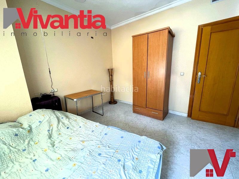 Foto 0f377d43-f155-4be1-a6ed-42677cbf7015. Piso centro en Santiago Lorca