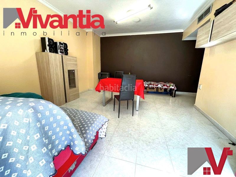 Foto 1764a8f7-d303-4acb-b6e2-e54ea195bd2b. Piso centro en Santiago Lorca