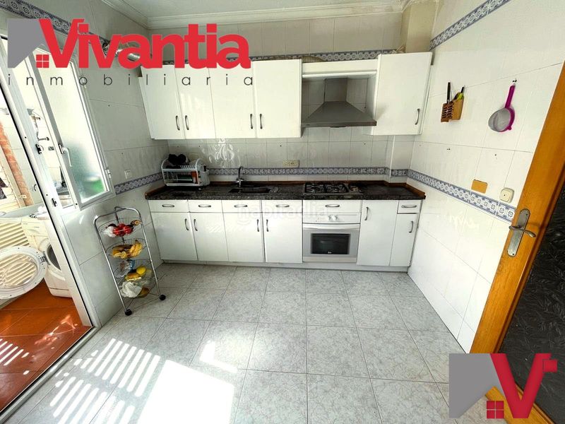 Foto 1d2899c5-8221-462e-bbe1-975a319469b5. Piso centro en Santiago Lorca