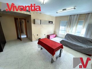 Pis  Calle lope gisbert. Centro