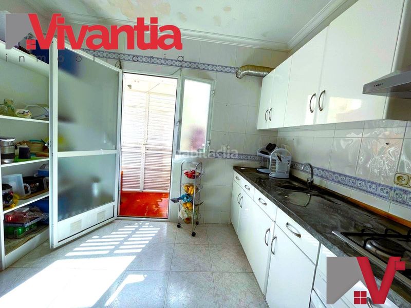 Foto d1c5aa10-c72a-4eb7-9d14-c54cc0815d37. Piso centro en Santiago Lorca