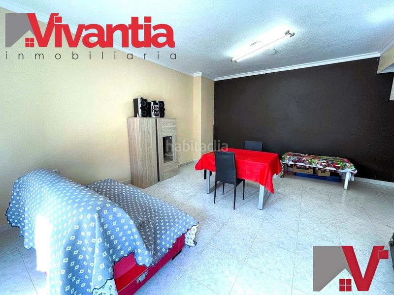 Foto e488cb6d-27cc-49b2-bdf9-369b8d14fdfa. Piso centro en Santiago Lorca