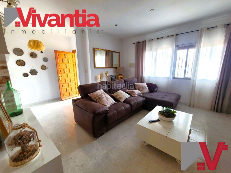 Foto f348998a-1d79-4565-a5fd-8ec770c50d3f. Casa con parcheggio in Purias Lorca