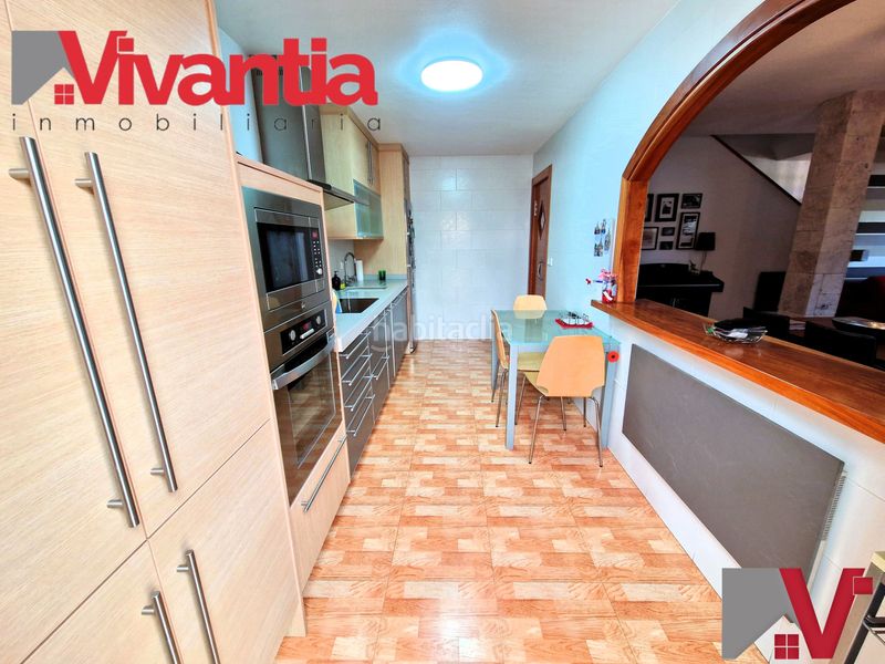 Foto d388b70c-d8dd-476c-b613-ecdc318cbfae. Duplex con riscaldamento parcheggio in La Hoya Lorca