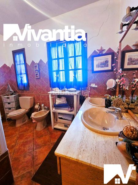 Foto b67c392a-c0c2-44ef-8a57-ea43d778bab1. Chalet en Campillo Lorca