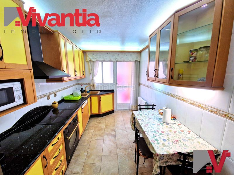 Foto b3e00cff-9dfd-4409-84bc-2a1a3cea4e00. Appartamento con riscaldamento parcheggio in San José Lorca
