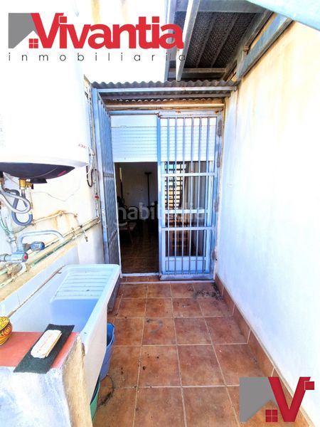 Foto d950e5c2-8529-4fc6-885e-fdb79d2740ea. Casa adosada en Delicias Águilas