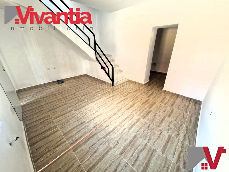 Foto ff6423f0-1054-47d3-a907-2862b0e4cff3. Casa adossada a Puerto Lumbreras