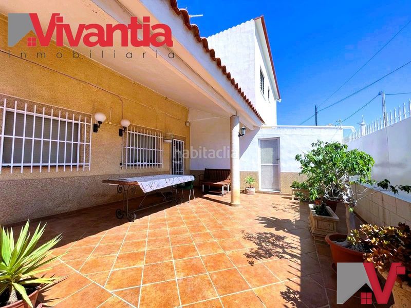 Foto 8e223053-d0cf-44c7-a5e1-a413198da441. Casa a schiera con parcheggio in San Juan de los Terreros