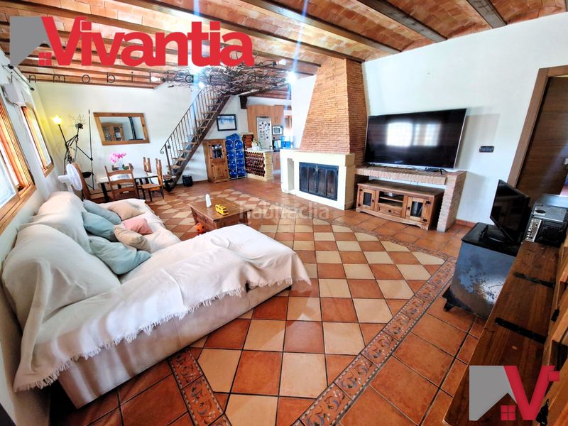 Foto b4ff188e-3bdd-4435-b784-33bb99b7a9ee. Chalet con parcheggio in Aguaderas Lorca