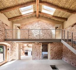 Casa in Santa Cristina Poble. Casa apareada de piedra, 221 m² construidos, patio y jardín cuid