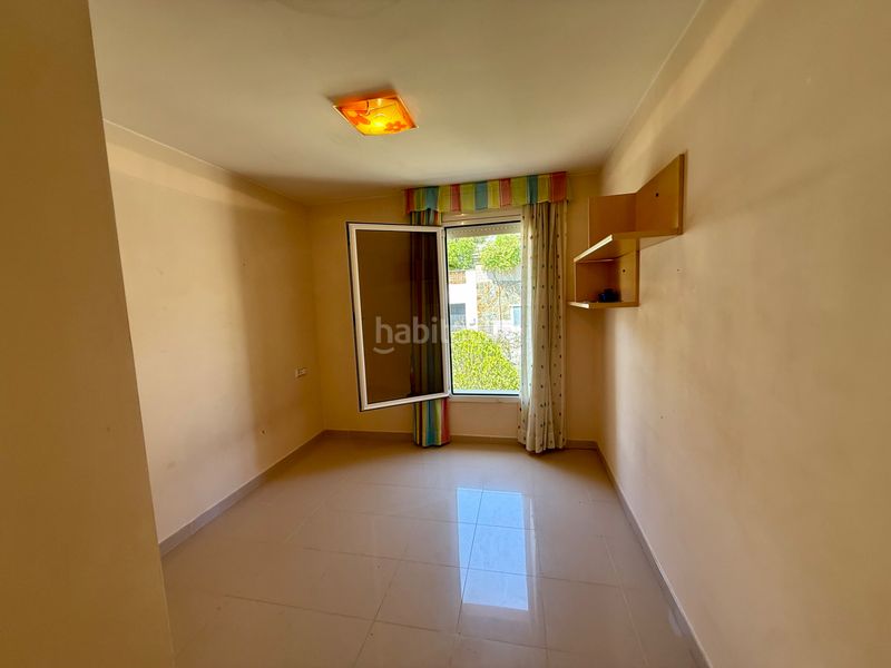 Foto 25d3a450-ee13-45ab-a218-b3dd25d4a89a. Xalet amb xemeneia calefacció aparcament piscina a Platja d´Aro