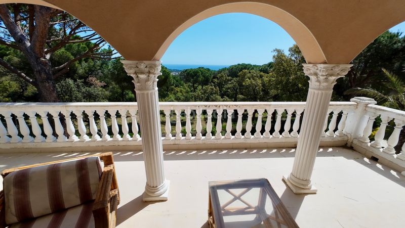 Foto 678bd431-4cb1-408c-a056-ad31257f1993. Xalet amb xemeneia calefacció aparcament piscina a Platja d´Aro