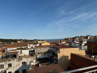 Lloguer Pis a Vilartagues-Tueda de Dalt. Alquiler larga duración 3 habitaciones chimenea cocina a parte 1