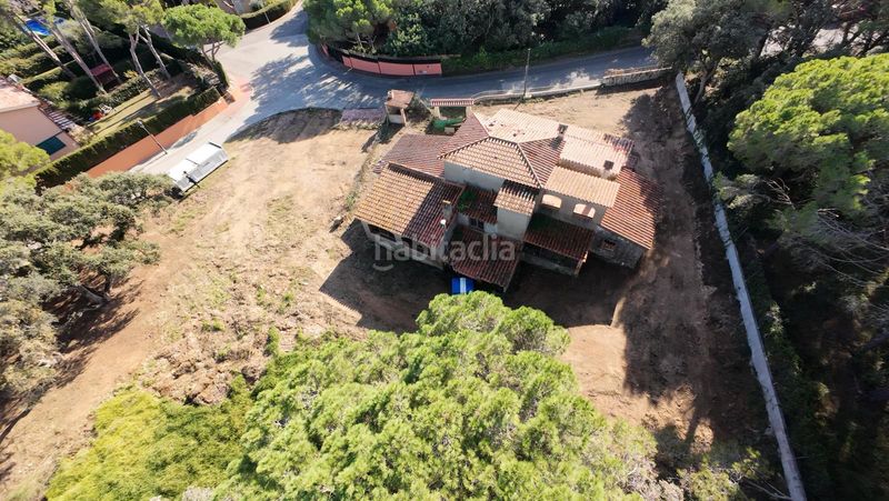 Foto 0a30c6dc-6c7f-4179-b6ed-c33816894292. Chalet *casa para reformar 1000 parcela en sant telm | piscina | zona única en Sant Feliu de Guíxols