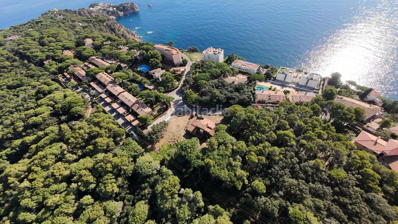 Foto cd47b35e-fc4b-4fde-8cf6-41d5f432a565. Chalet *casa para reformar 1000 parcela en sant telm | piscina | zona única en Sant Feliu de Guíxols