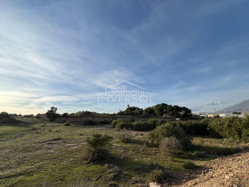 Foto 0087111d-08c0-43b2-9acd-28cf89b53a23. Terreny residencial a carretera de almería 222 a Ejido (El)