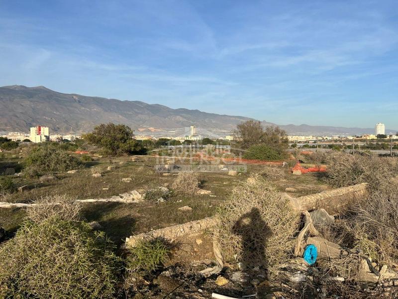 Foto 1047f6f2-5a69-4d35-8833-f815dc90901c. Terreno residencial en carretera de almería 222 terreno urbanizable en el ejido en Ejido (El)