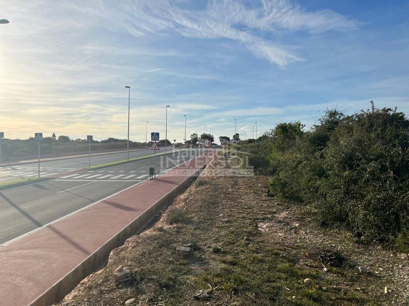 Foto e9a35fb0-2768-4b70-bb43-9f5de6d9b736. Terreno residencial en carretera de almería 222 terreno urbanizable en el ejido en Ejido (El)