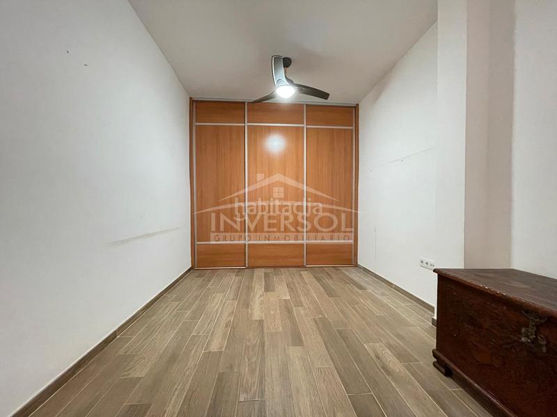 Foto e32420b8-51ae-45b6-8f24-4b563a5f85d5. Casa adossada a calle almohara 33 a Ejido Sur Ejido (El)