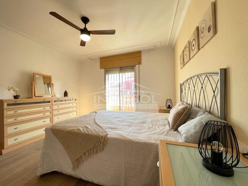 Foto e3375dc7-de89-48fc-892e-62f107fa6912. Casa adossada a calle almohara 33 a Ejido Sur Ejido (El)