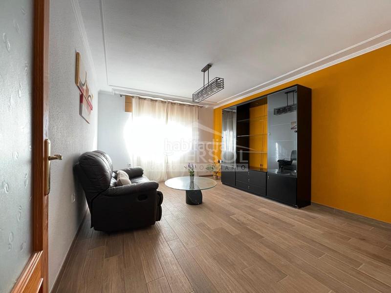 Foto e8124820-43c6-42f7-a0bc-81201bf3124e. Casa adossada a calle almohara 33 a Ejido Sur Ejido (El)