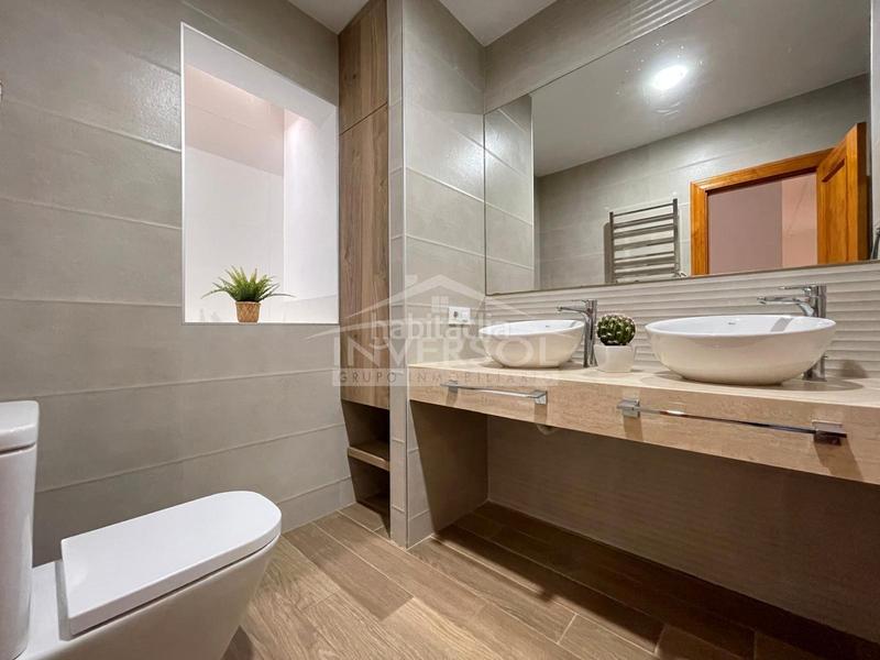 Foto fc57f1ea-e18e-4e3d-9f97-09a2b6977317. Casa adossada a calle almohara 33 a Ejido Sur Ejido (El)