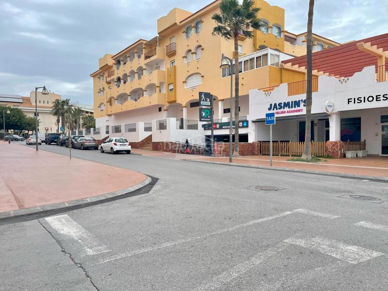 Foto 7a5e31cb-8749-410d-a68c-1e40ff04ca98. Piso  en pleno centro de Almerimar con garaje y trastero en Ejido (El)