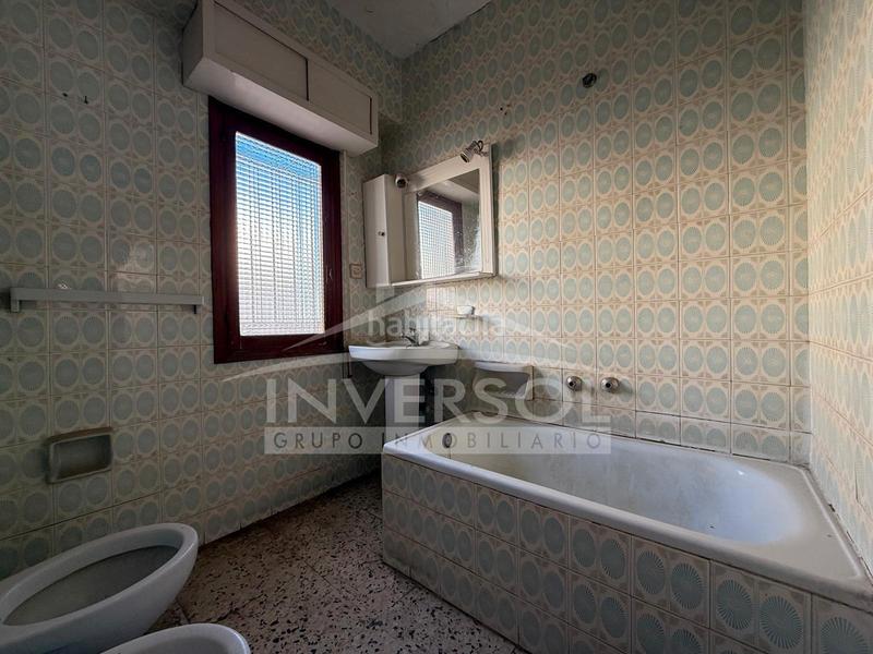 Foto 06dc59e1-ebe3-49d6-86a9-78d6f8b2fefb. Piso en calle faura 77 piso amplio en Berja