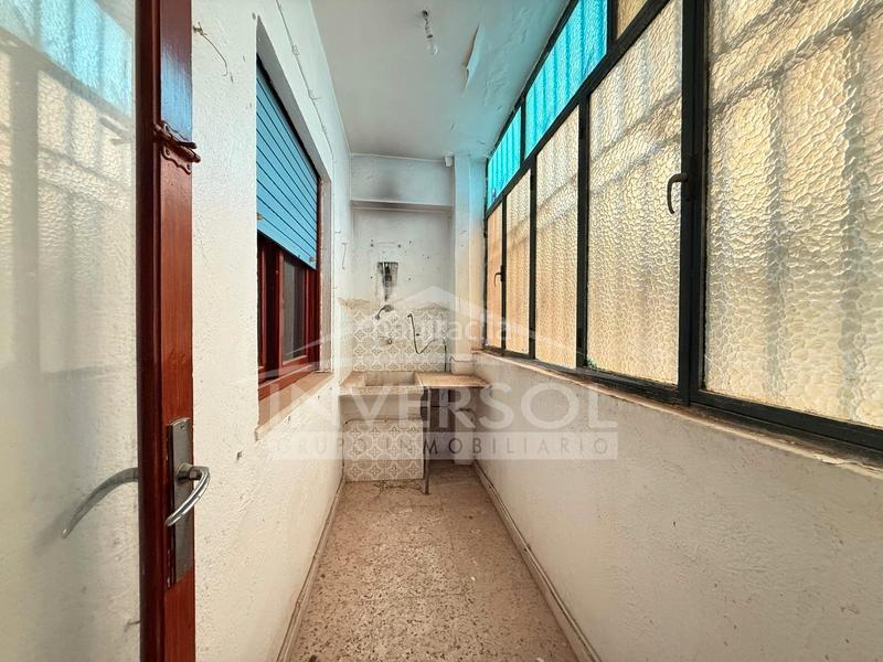 Foto 3cdbd236-3819-4ec9-b309-e481b1a5ce3c. Piso en calle faura 77 piso amplio en Berja