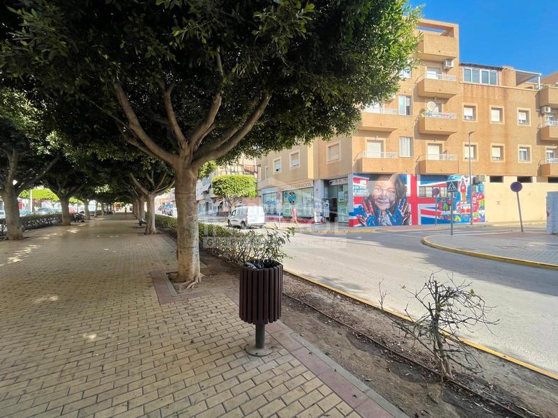 Foto 4b3944e8-1e98-4170-b404-6817349ea5a9. Pis a calle alcalá 8 a Pabellón - Estación - El Corte Inglés Ejido (El)