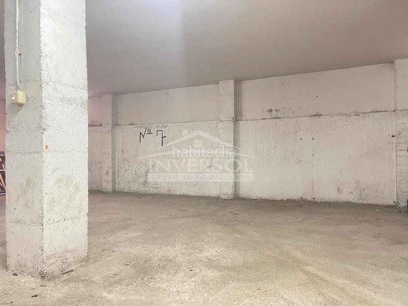 Foto b2a7d67d-ebb0-4ef5-8b07-53ba4b94c2ae. Aparcament cotxe a calle del mar 64 a Balerma Ejido (El)