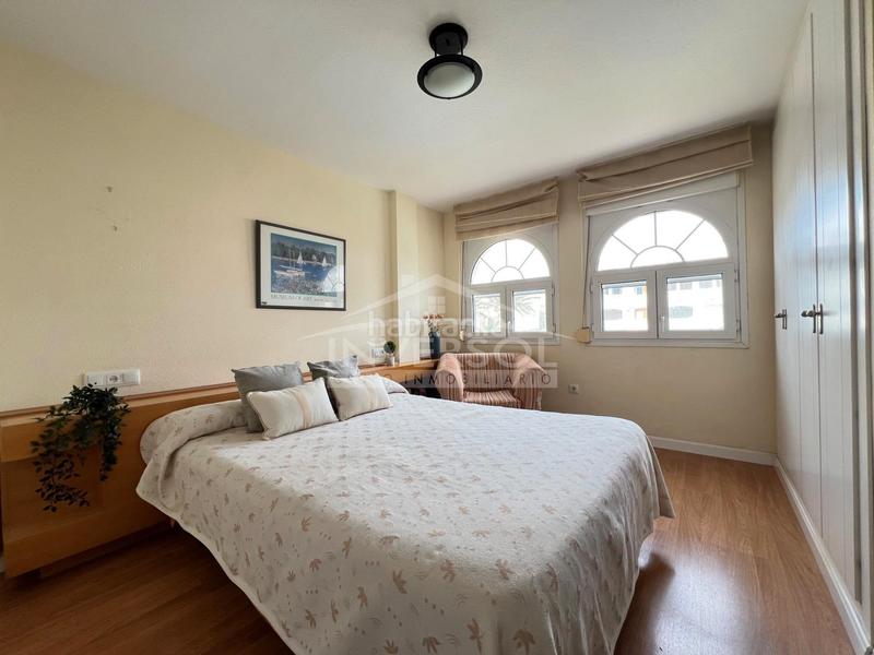 Foto 3e6b8401-2271-4cf7-9452-717093b54993. Casa a schiera con riscaldamento parcheggio piscina in Ejido (El)